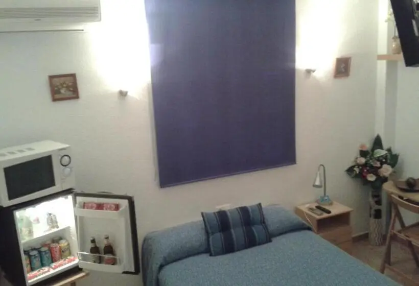 اتاق استاندارد, Hostal Arneva Orihuela