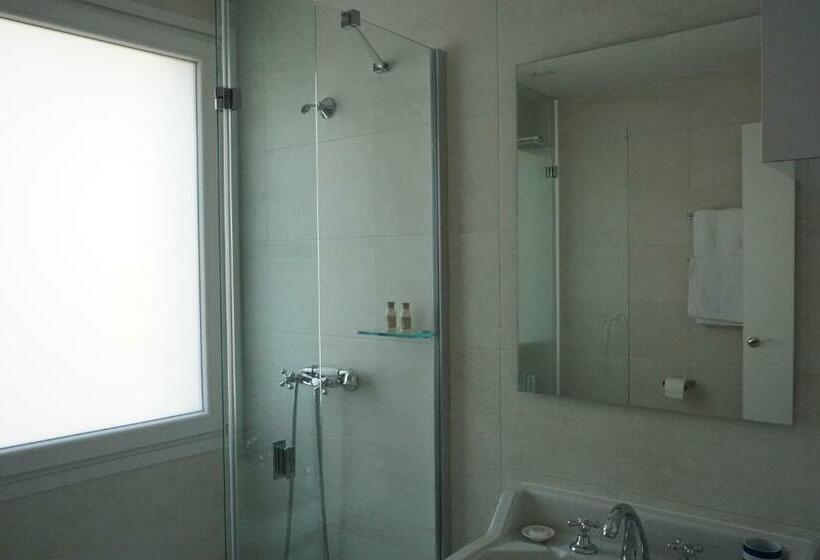 غرفة قياسية فردية, Boutique Oma