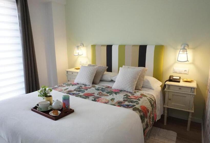 غرفة قياسية, Boutique Oma