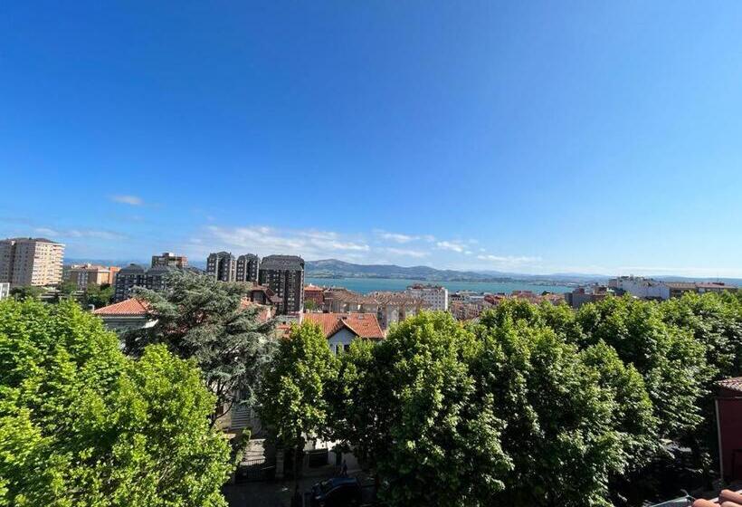 带海景的复工套房, Royal Suite Santander