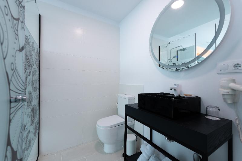 غرفة قياسية مطلّة علي البحر, Puerto De La Luz By Pierre And Vacances