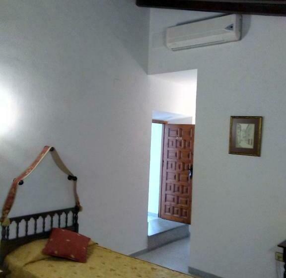 スタンダードルーム, Hostal Meson La Cadena