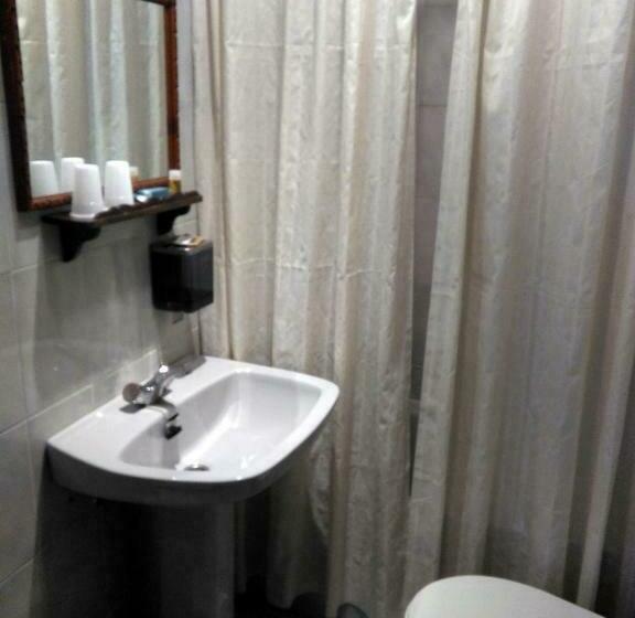 スタンダードルーム, Hostal Meson La Cadena