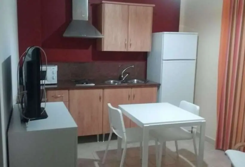Perhehuoneisto 2 Makuuhuonetta, Apartamentos Quercus
