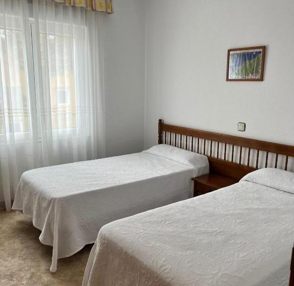 Standart Oda, Hostería De Somo