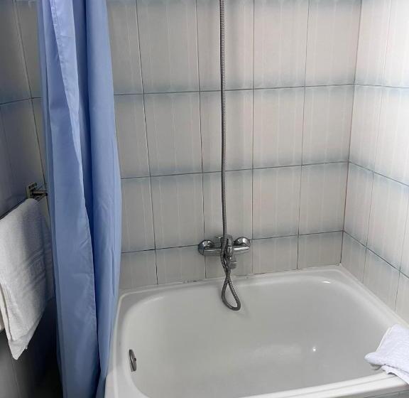 Standart Tek Kişilik Oda, Hostería De Somo