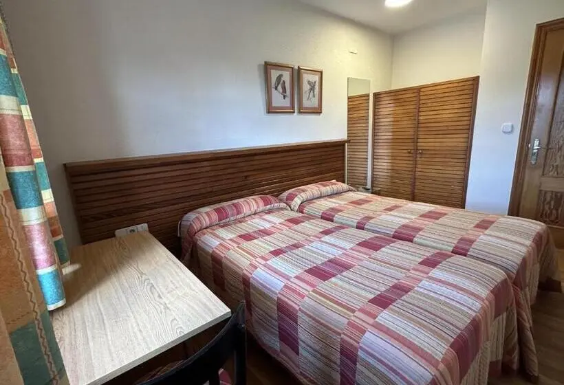 スタンダードルーム, Hosteria Gelin De Gajano