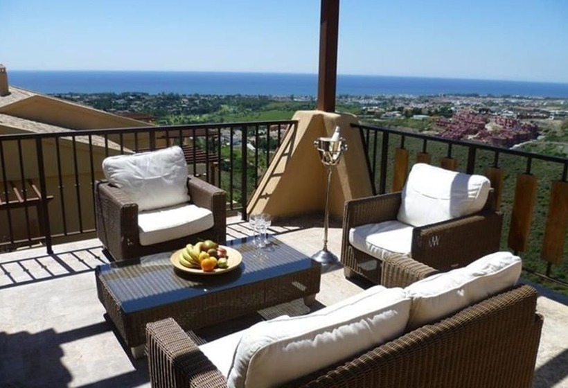 带两个卧室的顶楼公寓, Apartamento La Hacienda De Cifuentes