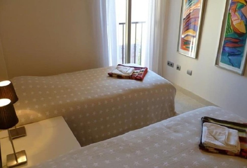 带两个卧室的顶楼公寓, Apartamento La Hacienda De Cifuentes