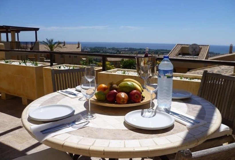 带两个卧室的顶楼公寓, Apartamento La Hacienda De Cifuentes