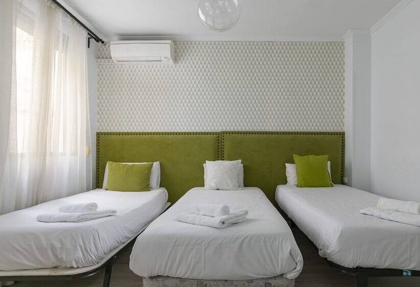 اتاق استاندارد سه نفره, H A San Mateo Suites