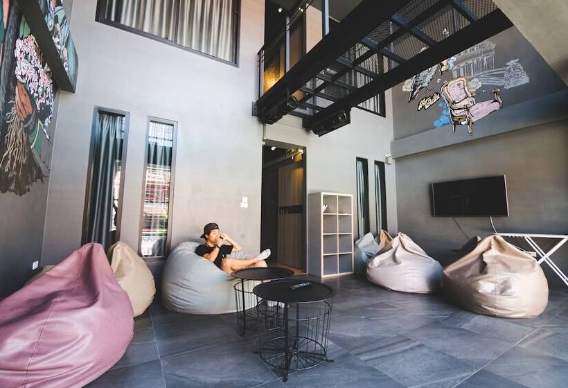 バス共有のスタンダードルーム, Issara By D Hostel