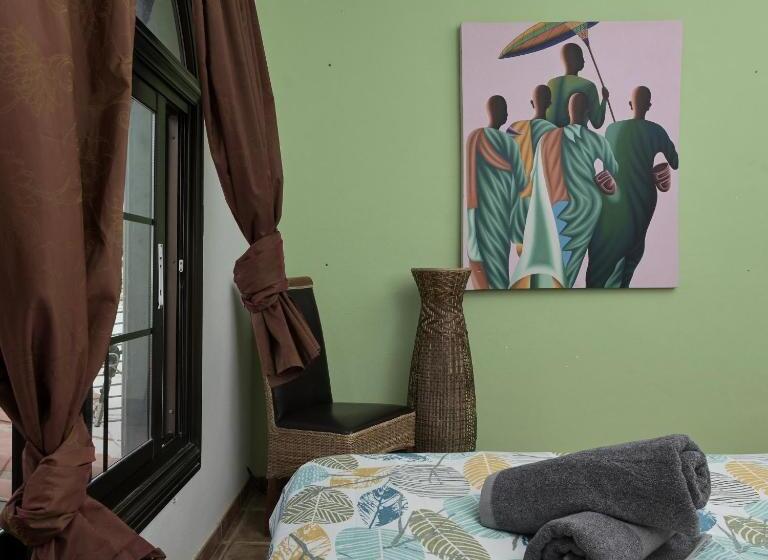 기본룸, Los Amigos Nest Hostel