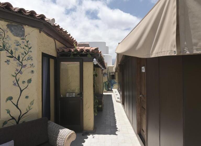 공동 객실, Los Amigos Nest Hostel