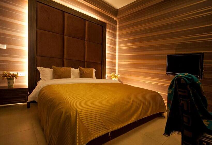 اتاق عادی, Richie Homestay