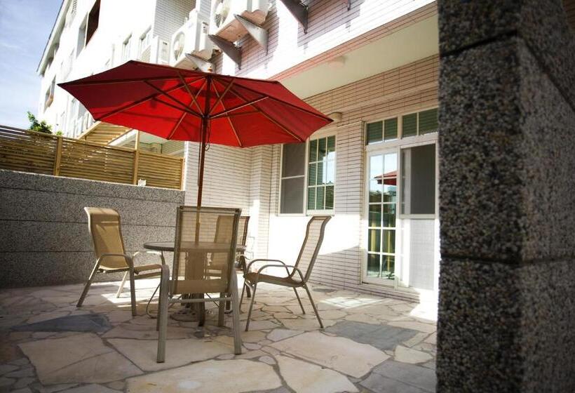 سوییت خانوادگی, Richie Homestay