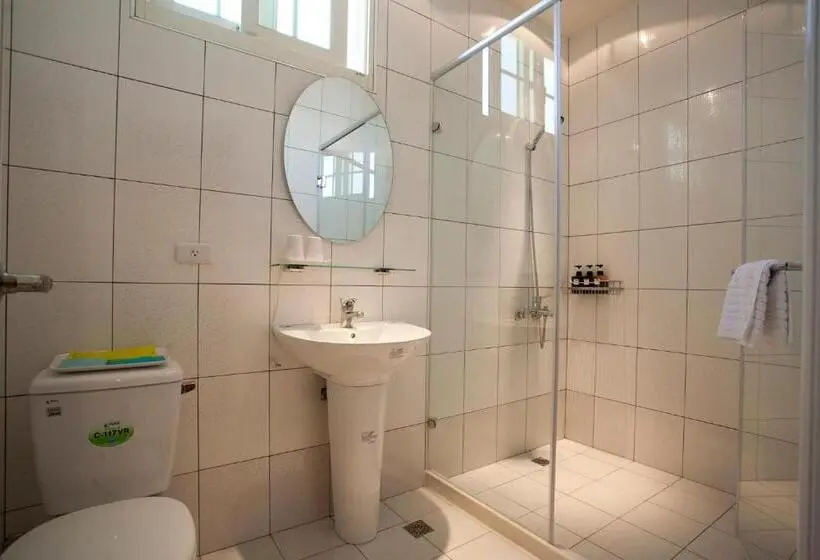 اتاق استاندارد, Richie Homestay