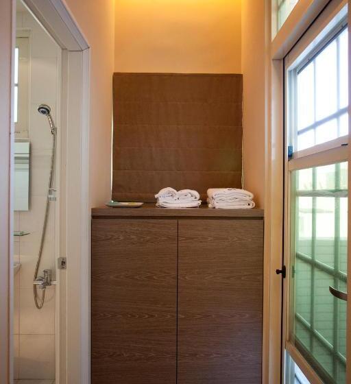 اتاق استاندارد, Richie Homestay