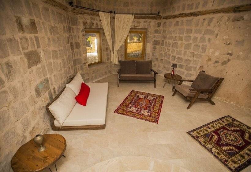 غرفة قياسية, Helike Cave Suites