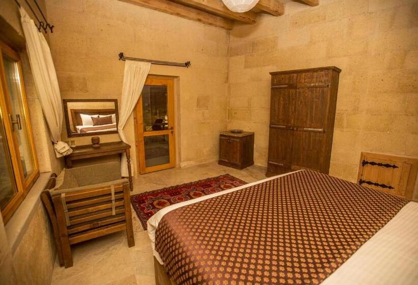 غرفة عائلية, Helike Cave Suites