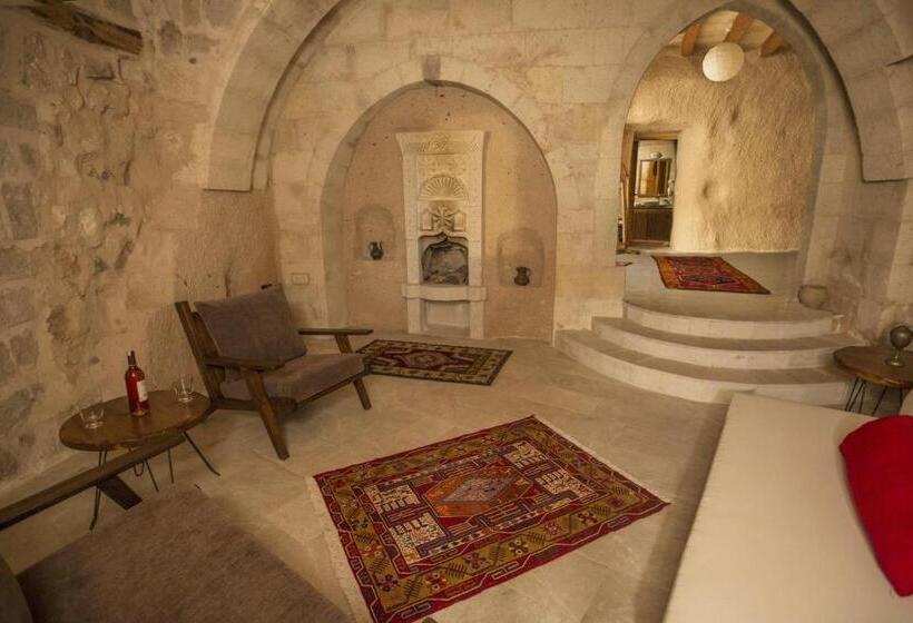 غرفة قياسية, Helike Cave Suites