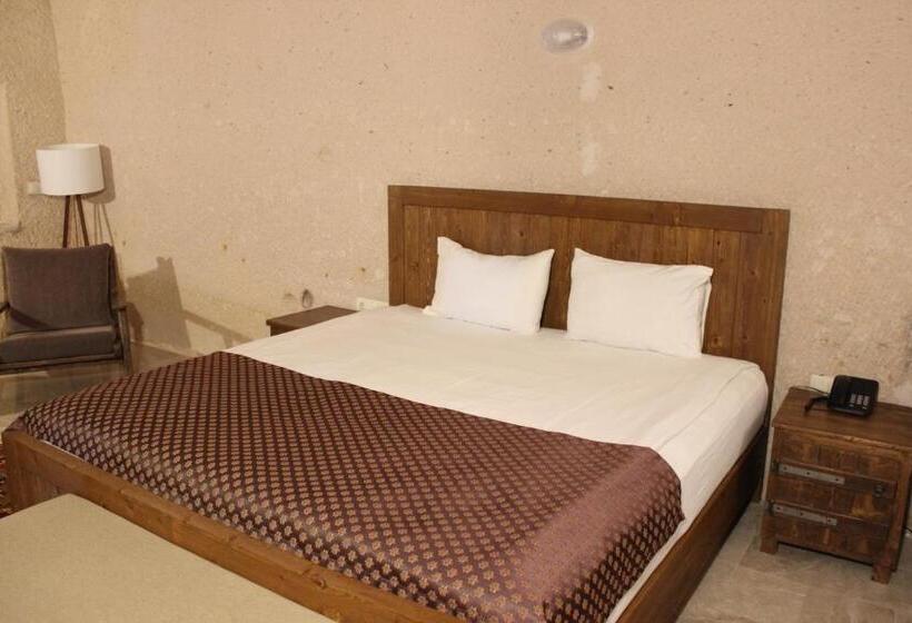 جناح سوبيريور, Helike Cave Suites