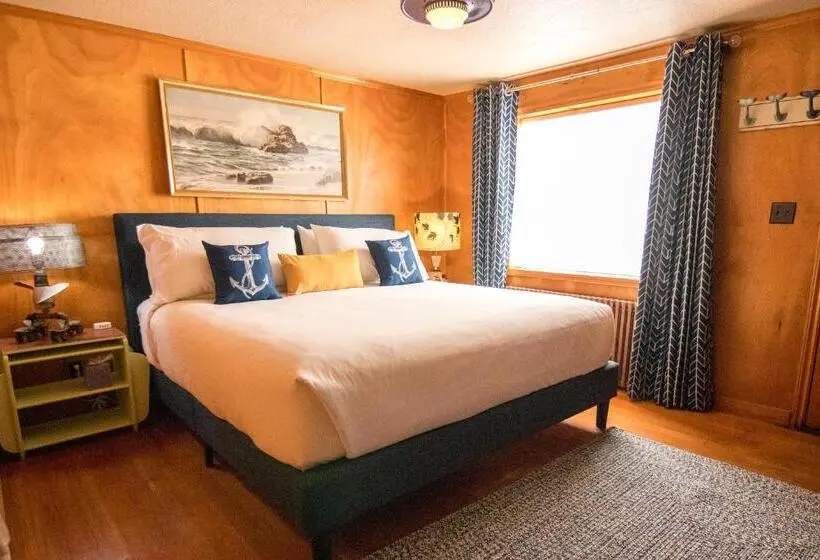 Perhehuone, Anchor Inn Resort