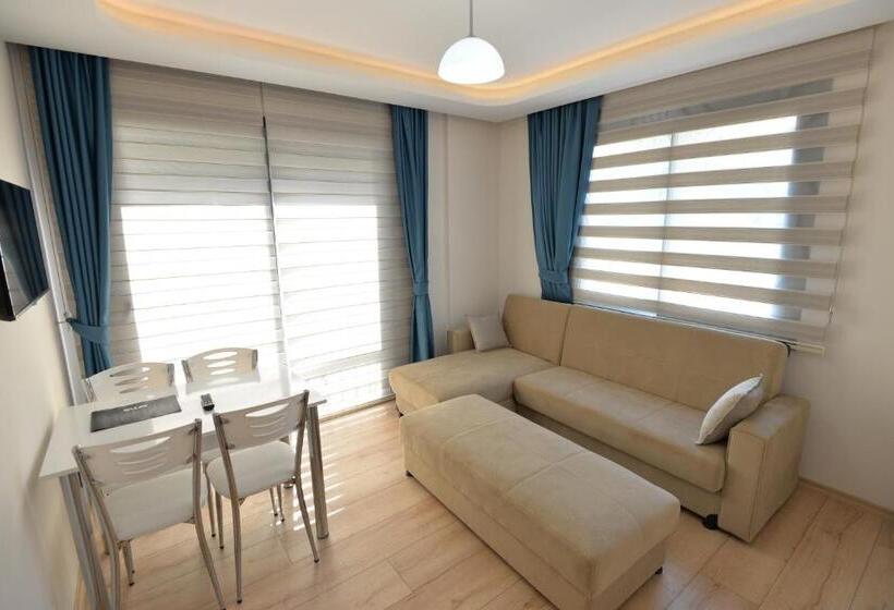 דירת חדר, Arti̇m Apart