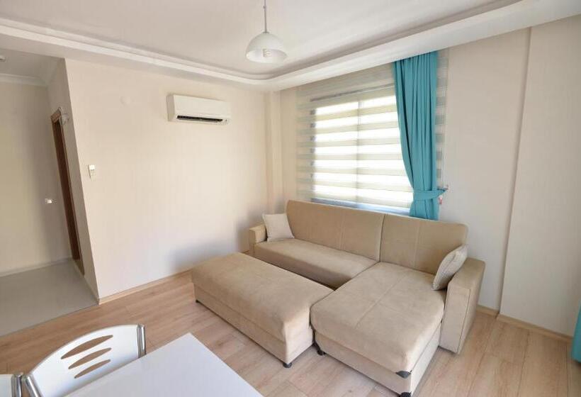 דירה בת חדר שינה 1 עם מרפסת, Arti̇m Apart