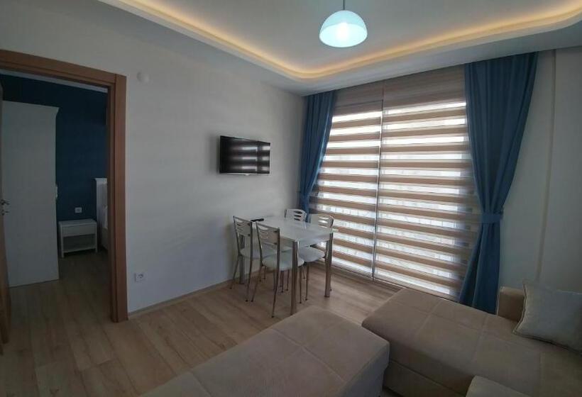 דירת חדר, Arti̇m Apart