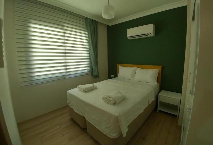 דירה בת חדר שינה 1 עם מרפסת, Arti̇m Apart