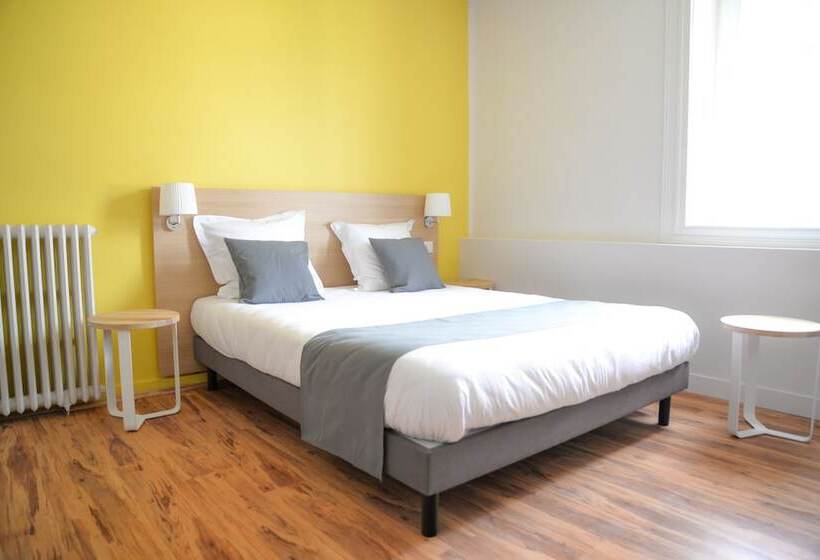 חדר משפחתי, De La Gare  Restaurant Bistro Quai