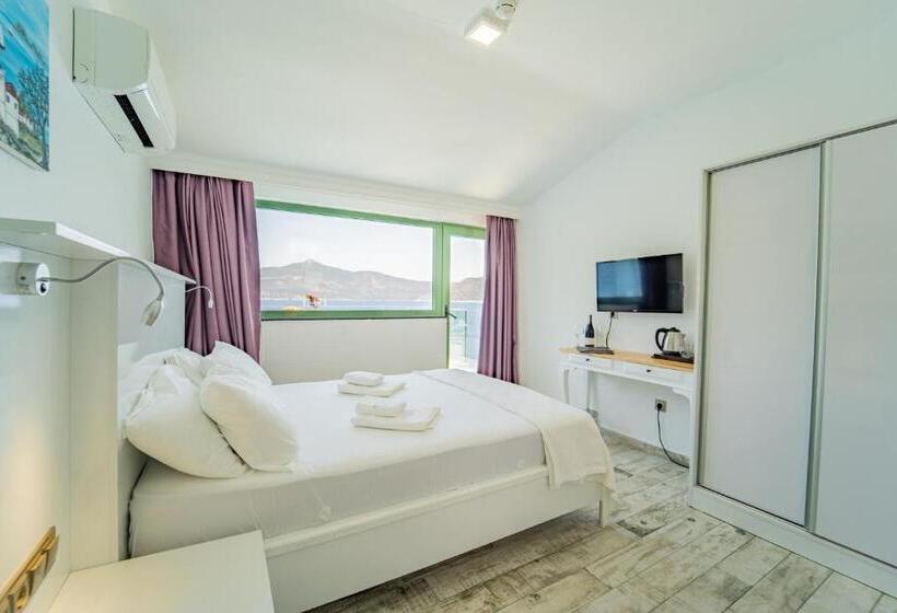 سوئیت جونیور با استخر, Greenbeach
