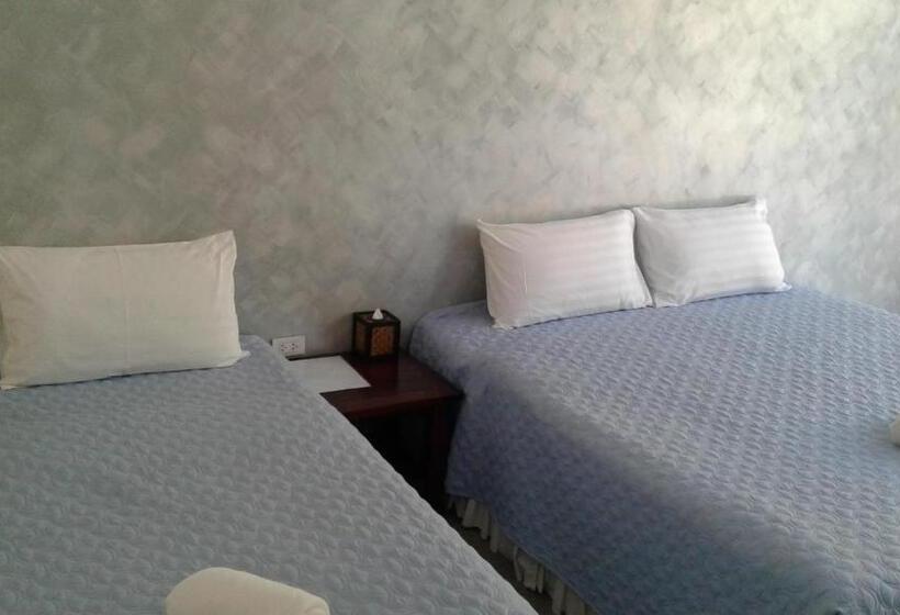 Családi Szoba, Mountain View Resort