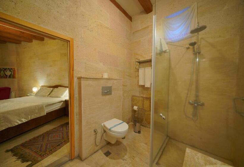 اتاق لوکس, Salkım Cave House