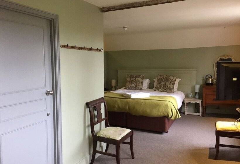 Номер Deluxe, The Leicester Arms Country Inn