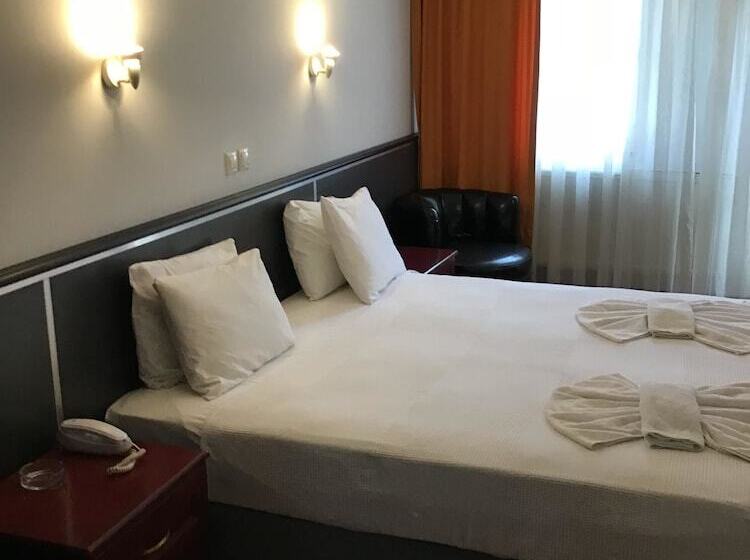 Quarto Estandar, Balca