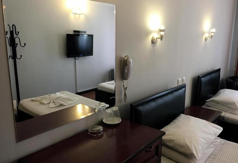 Quarto Estandar, Balca