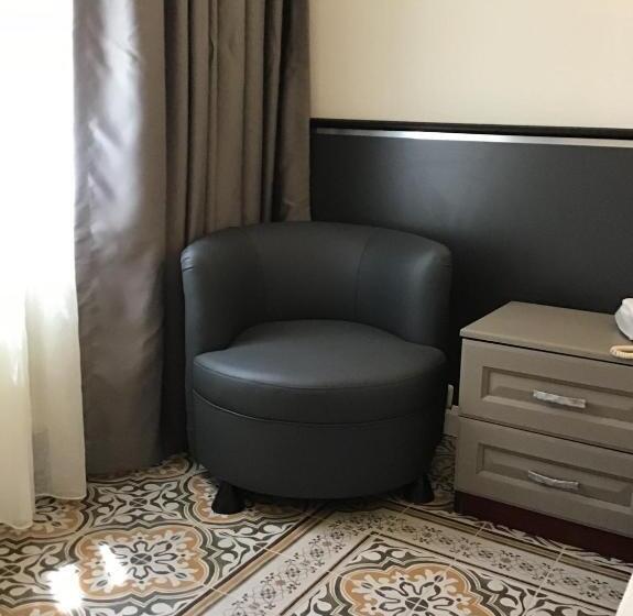 Quarto Estandar, Balca