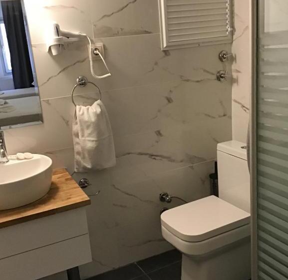 Quarto Estandar, Balca