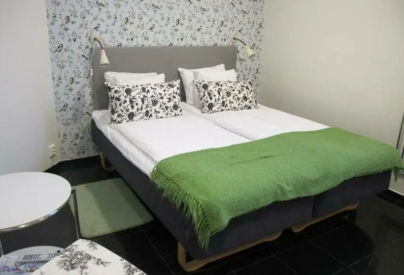 バス共有のスタンダードルーム, Gamla Televerket B&b