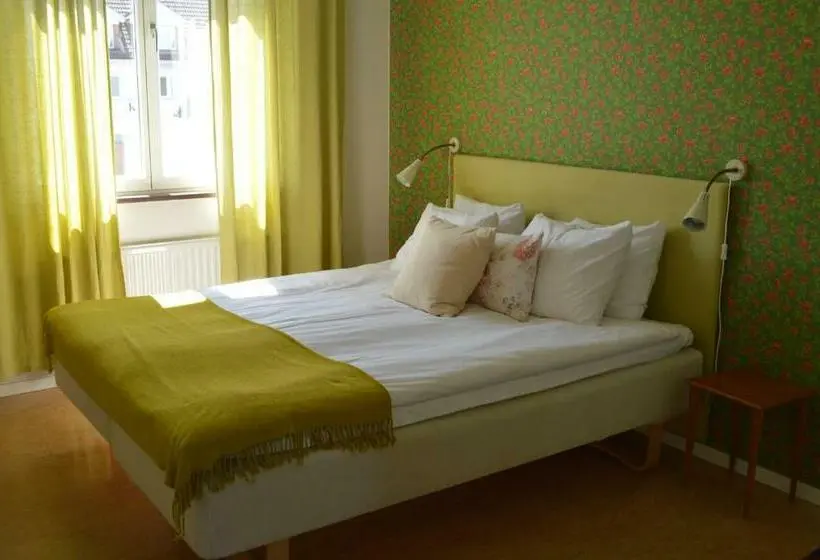バス共有のスタンダードルーム, Gamla Televerket B&b