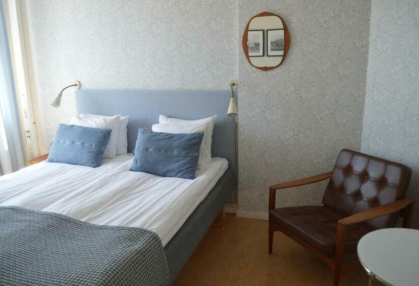 Standardrum Delat Badrum, Gamla Televerket B&b