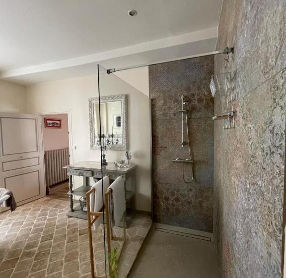 スタンダードルーム, Au Relais Saint Maurice