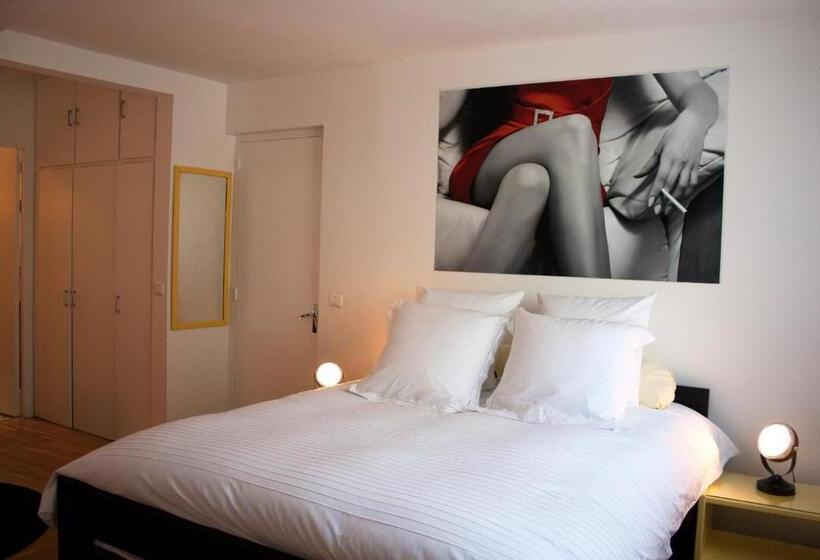 标准间, Une Chambre à Neuilly Guest House