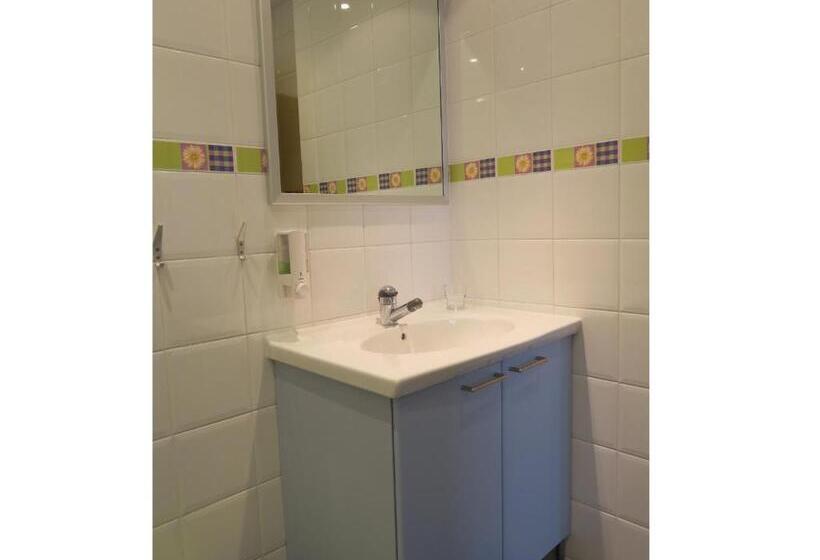 스탠다드 트리플 룸, Chambres Du Petit Bois