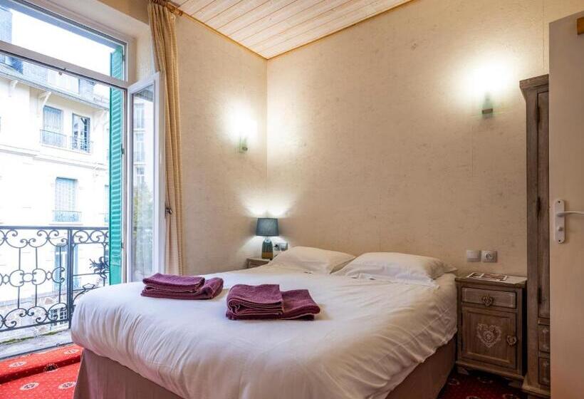 패밀리 스위트, La Tour Pom'pin