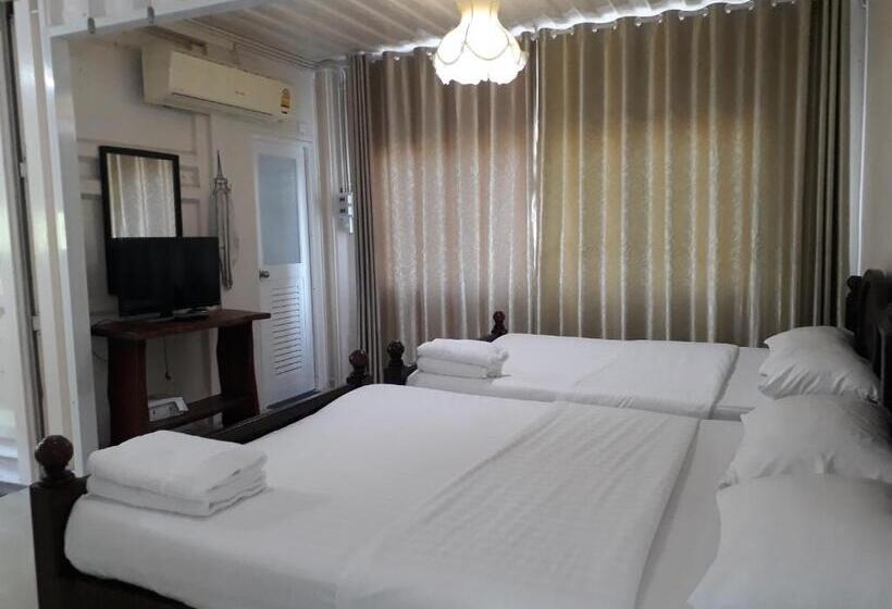 四人标准间, Farsai Homestay