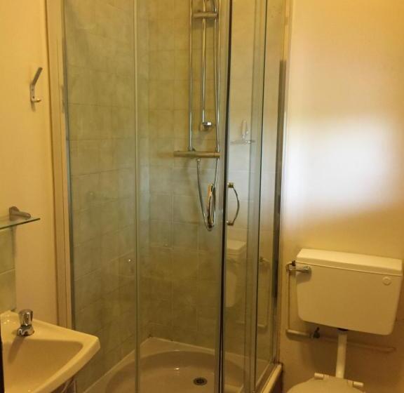 이코노미 싱글 룸, The Abbey Hotel And Conference Centre