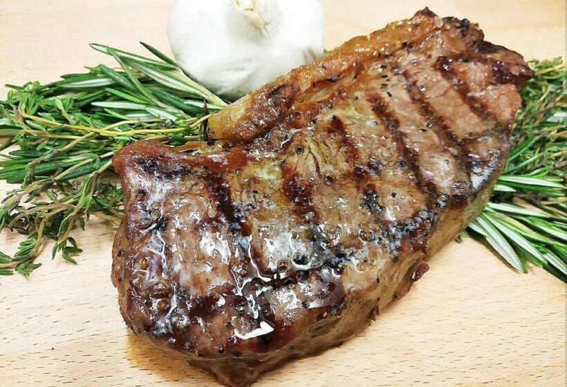 חדר אקונומי, The Abbey Hotel And Conference Centre